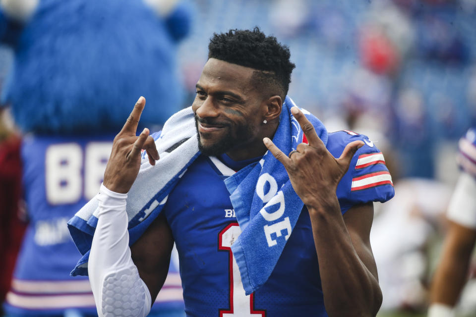 Buffalo Bills wide receiver Emmanuel Sanders 