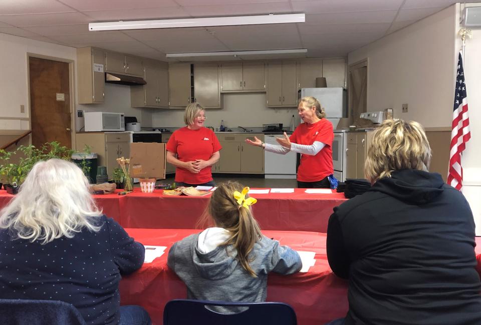 Master Gardeners Vicki Jennejohn and Victoria Barnsbee explain how container gardening can help you grow your own pizza ingredients in a workshop offered by the Cornell Cooperative Extension of Ontario County.