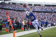 Buffalo Bills tight end Dawson Knox (88) makes a catch for a touchdown during the first half of an NFL football game against the Washington Football Team, Sunday, Sept. 26, 2021, in Orchard Park, N.Y. (AP Photo/Jeffrey T. Barnes)