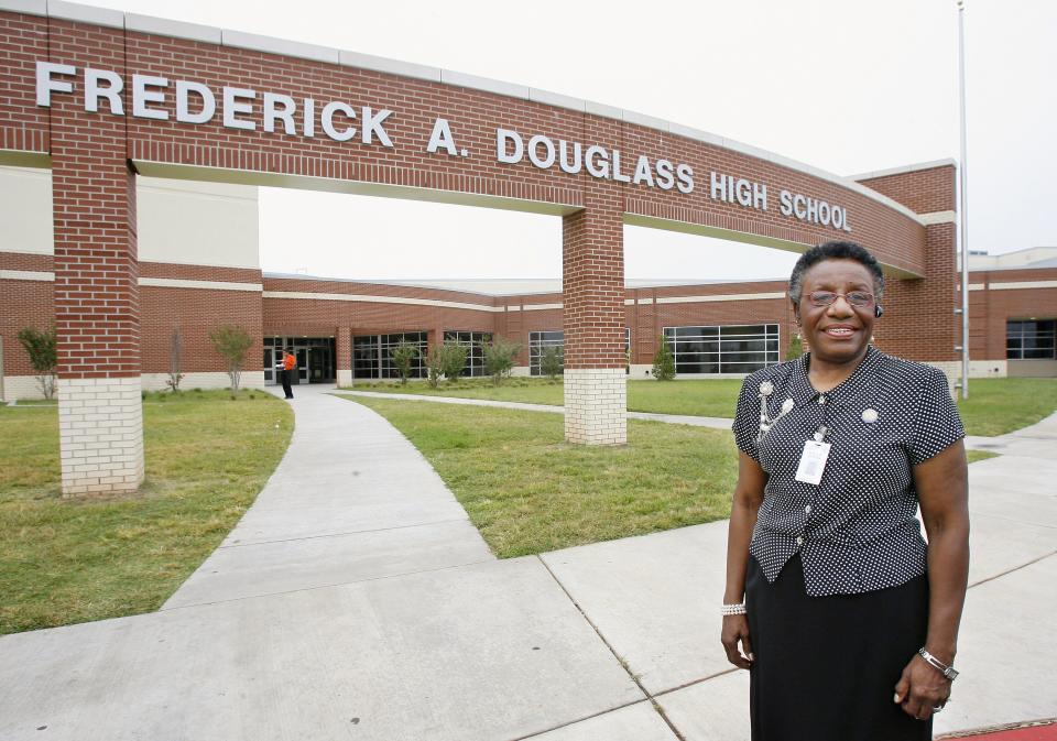 Willa Johnson, Oklahoma County Commissioner, in front of Douglass High School in Oklahoma City Thursday, Sept. 27, 2007. Willa is a 1957 graduate of Douglass. BY PAUL B. SOUTHERLAND, The Oklahoman ORG XMIT: KOD