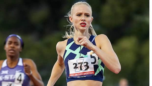 Canada's Sage Watson opened her outdoor season in the women's 400-metre hurdles on Saturday, posting a winning time of 55.93 seconds at the West Coast Classic in Tucson, Ariz. The time ranks fourth in the world this season. (Twitter/@ArizonaTrack - image credit)