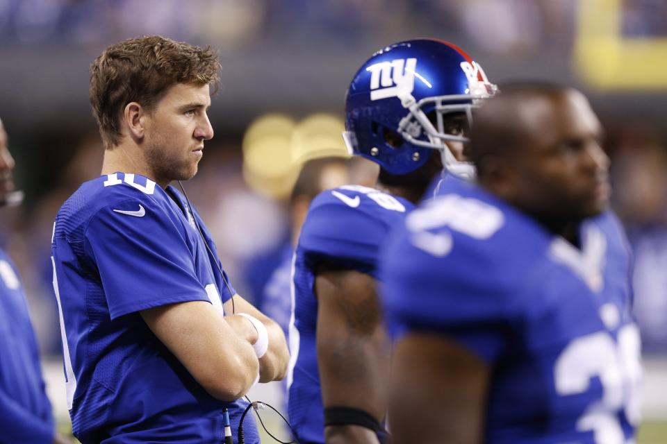 Eli's fantasy fantasy ... completing passes. (Getty)