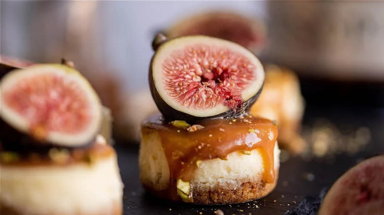 Mini cheesecakes topped with fig and caramel