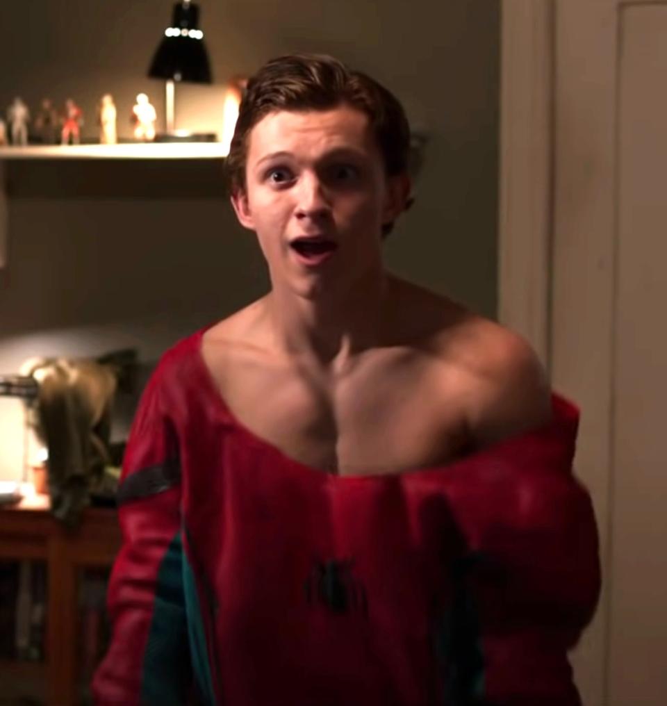 Close-up of Tom taking off his Spider-Man costume in the Spider-Man: Homecoming trailer