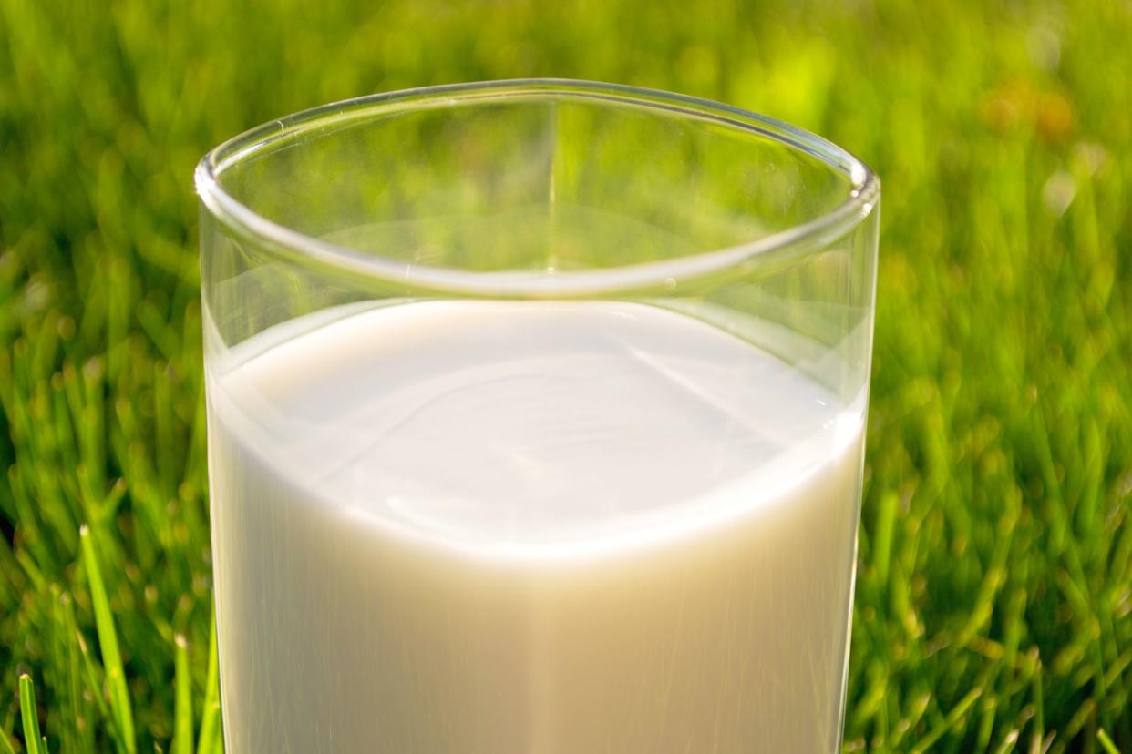 Close up image of glass of milk