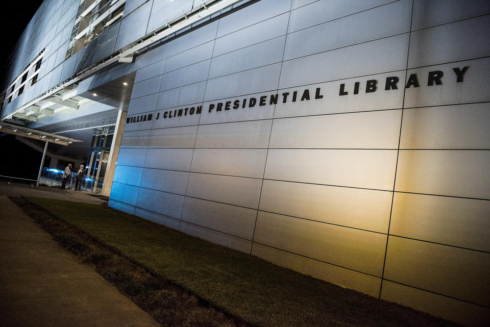 The William J. Clinton Presidential Library building.