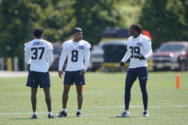 Seahawks 2022 training camp: Takeaways from the first day of practice