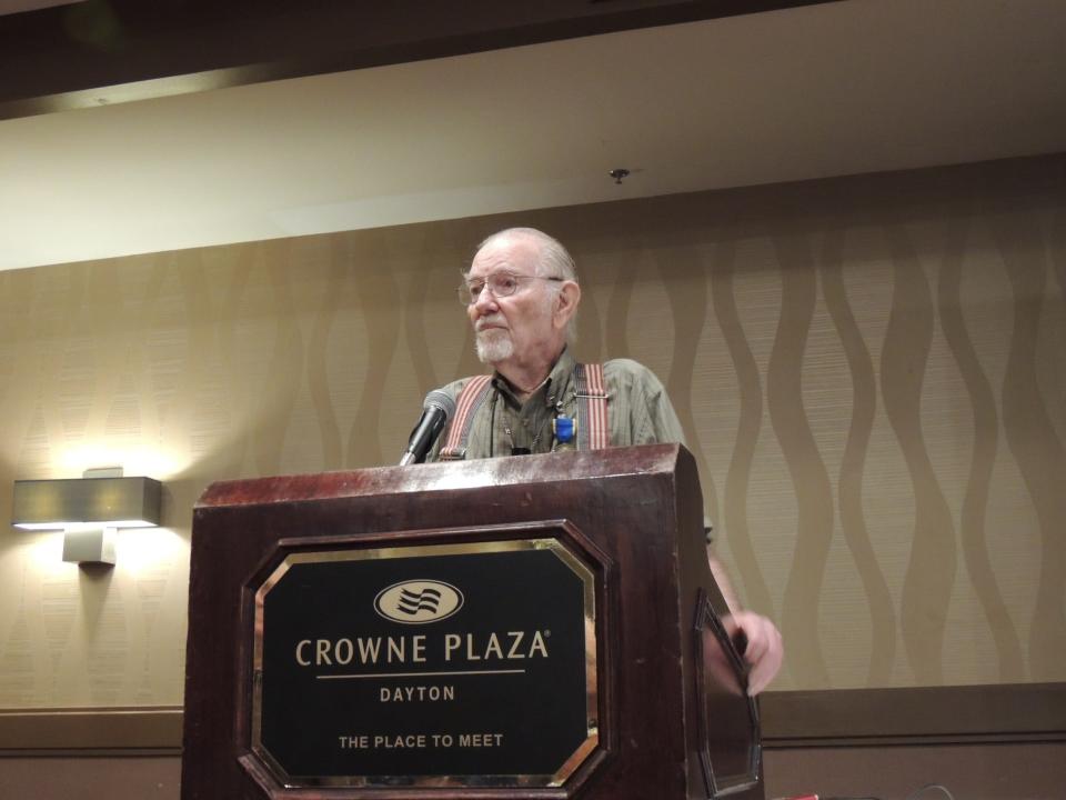 World War II veteran John Billings speaks during the 484th Bomb Group’s reunion in Dayton, Ohio in 2018.