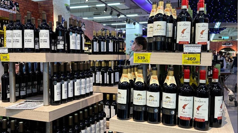 家樂福Wine Fair活動即日起開跑。（圖／許稚佳攝）