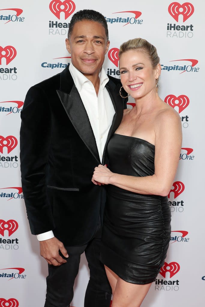 Amy Robach Shares Signs That Could Point to the End of a Marriage TJ Holmes