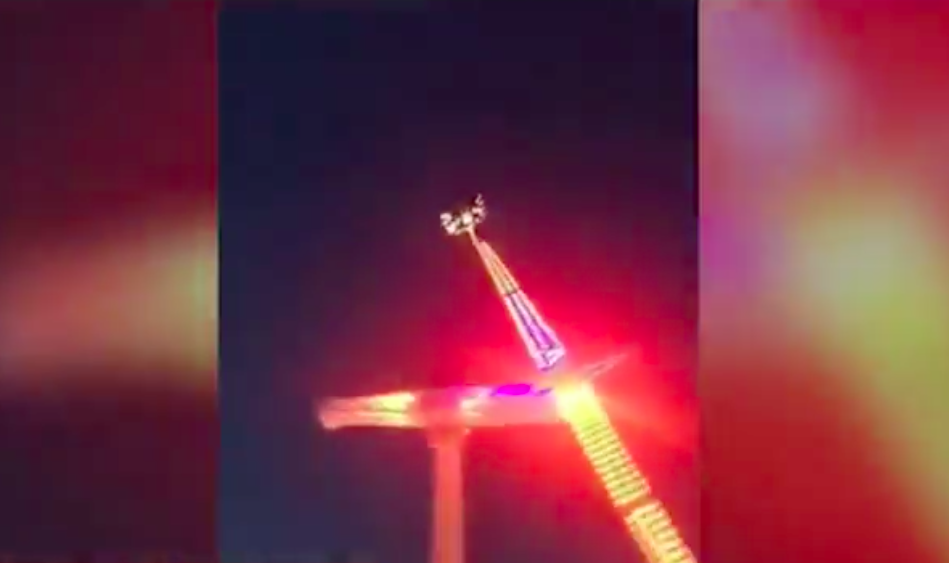 The ride completed two rotations before cutting out. Source: Sunrise