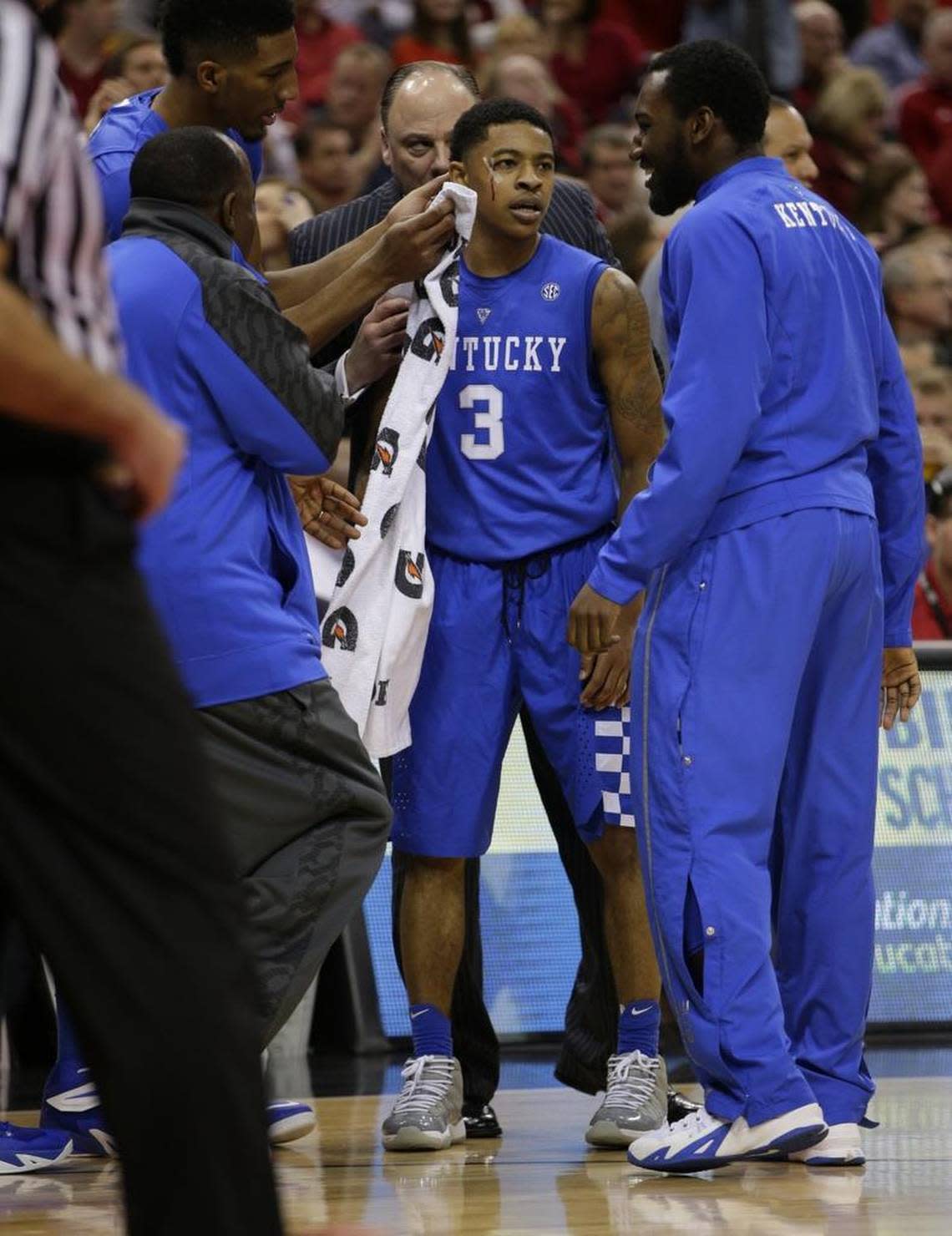 Kentucky guard Tyler Ulis had blood wiped from his eye in UK’s 58-50 victory over Louisville during the 2014-15 season. Ulis was a key player on UK’s 2015 Final Four team as a freshman, then came back and won both SEC Player of the Year and SEC Defensive Player of the Year in 2015-16.