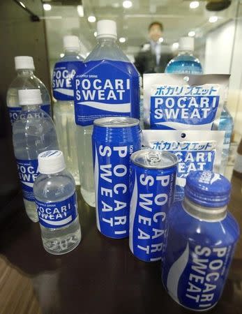 Pocari Sweat sport drinks are displayed at the Otsuka Holdings Co headquarters in Tokyo December 15, 2010. REUTERS/Toru Hanai