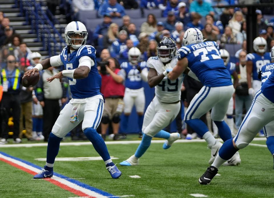 Indianapolis Colts quarterback Anthony Richardson (5) throws the ball on Sunday, Oct. 8, 2023, during a game against the Tennessee Titans at Lucas Oil Stadium in Indianapolis.