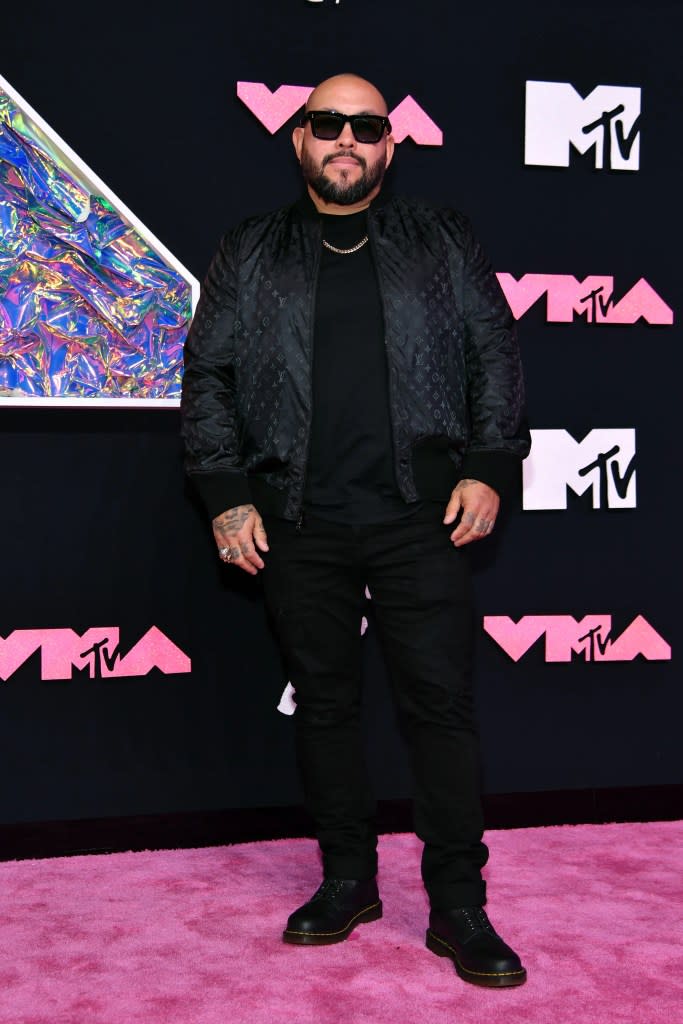 Nikko Hurtado, 2023 mtv vmas red carpet