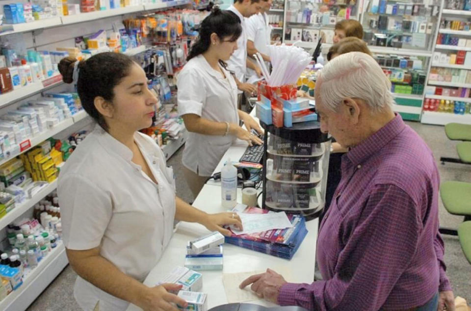 Para acceder a la vacuna, los jubilados deben acercarse a las farmacias de la red