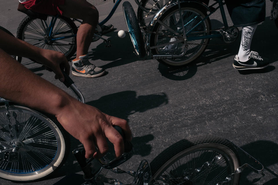 Chilangos during a bike ride in downtown Mexico City in 2017