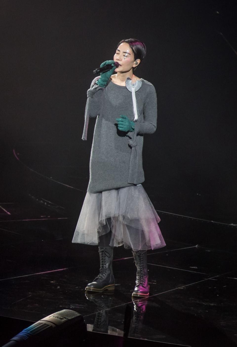 December 30, 2016 styled by Titi Kwan, on-stage during her “Faye’s Moments Live 2016” concert in Shanghai, China