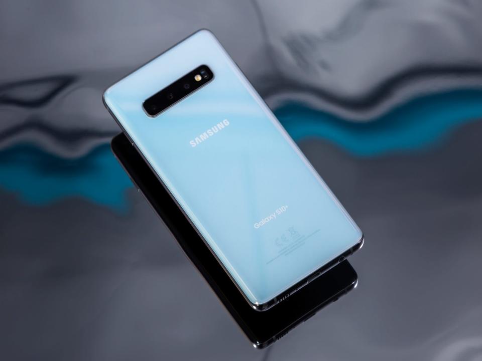 Samsung S10 Smartphone