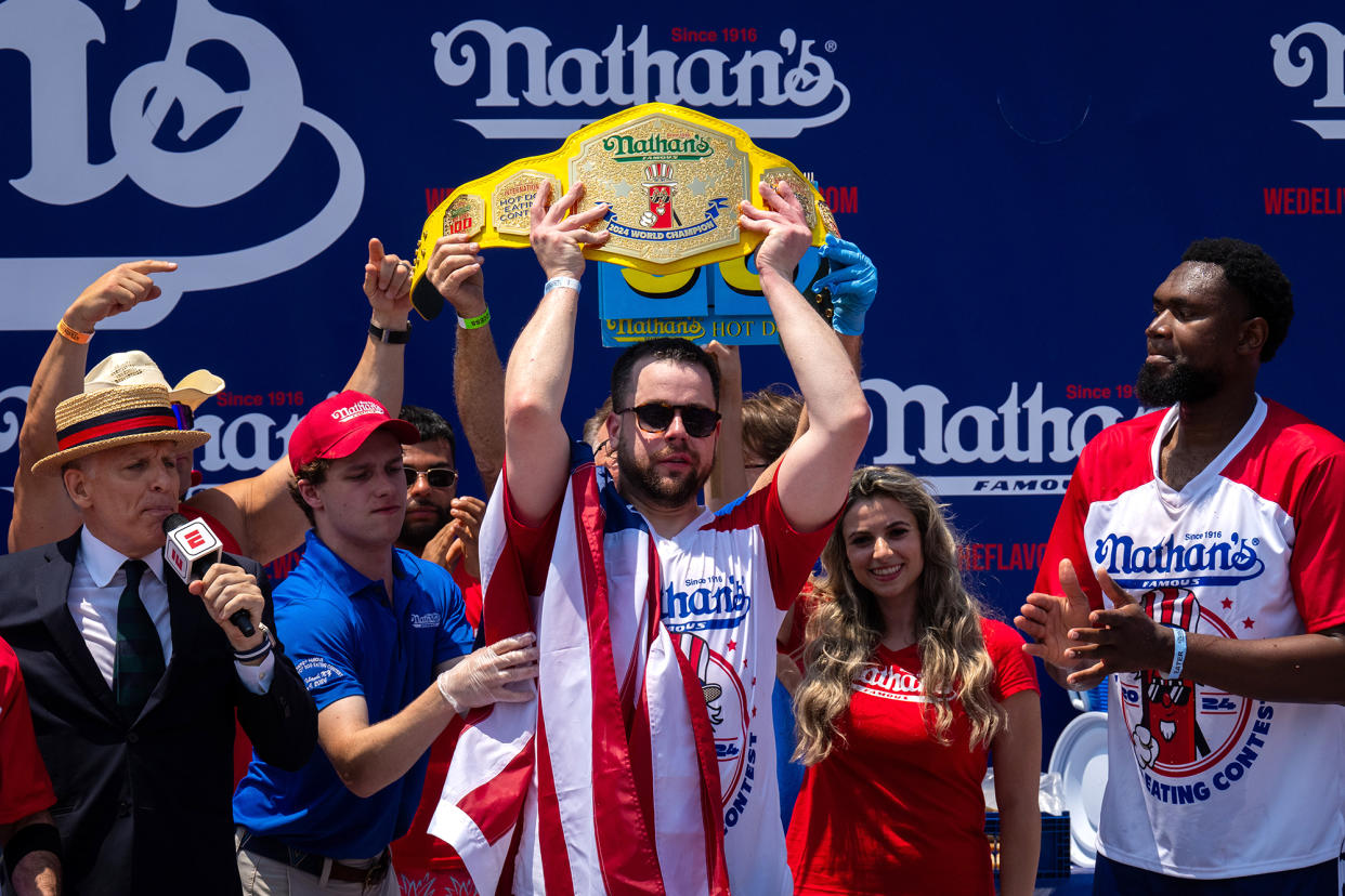 Patrick Bertoletti wins Nathan's Famous Hot Dog Eating Contest 2024