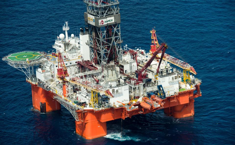 Aerial view of La Muralla IV exploration oil rig, operated by Mexican company "Grupo R" and working for Mexico's state-owned oil company PEMEX, in the Gulf of Mexico on August 30, 2013. The semisubmersible platform is able to drill to a depth of 10.000 meters in an enviroment such as the Gulf of Mexico. AFP PHOTO/OMAR TORRES (Photo by Omar TORRES / AFP) (Photo by OMAR TORRES/AFP via Getty Images)