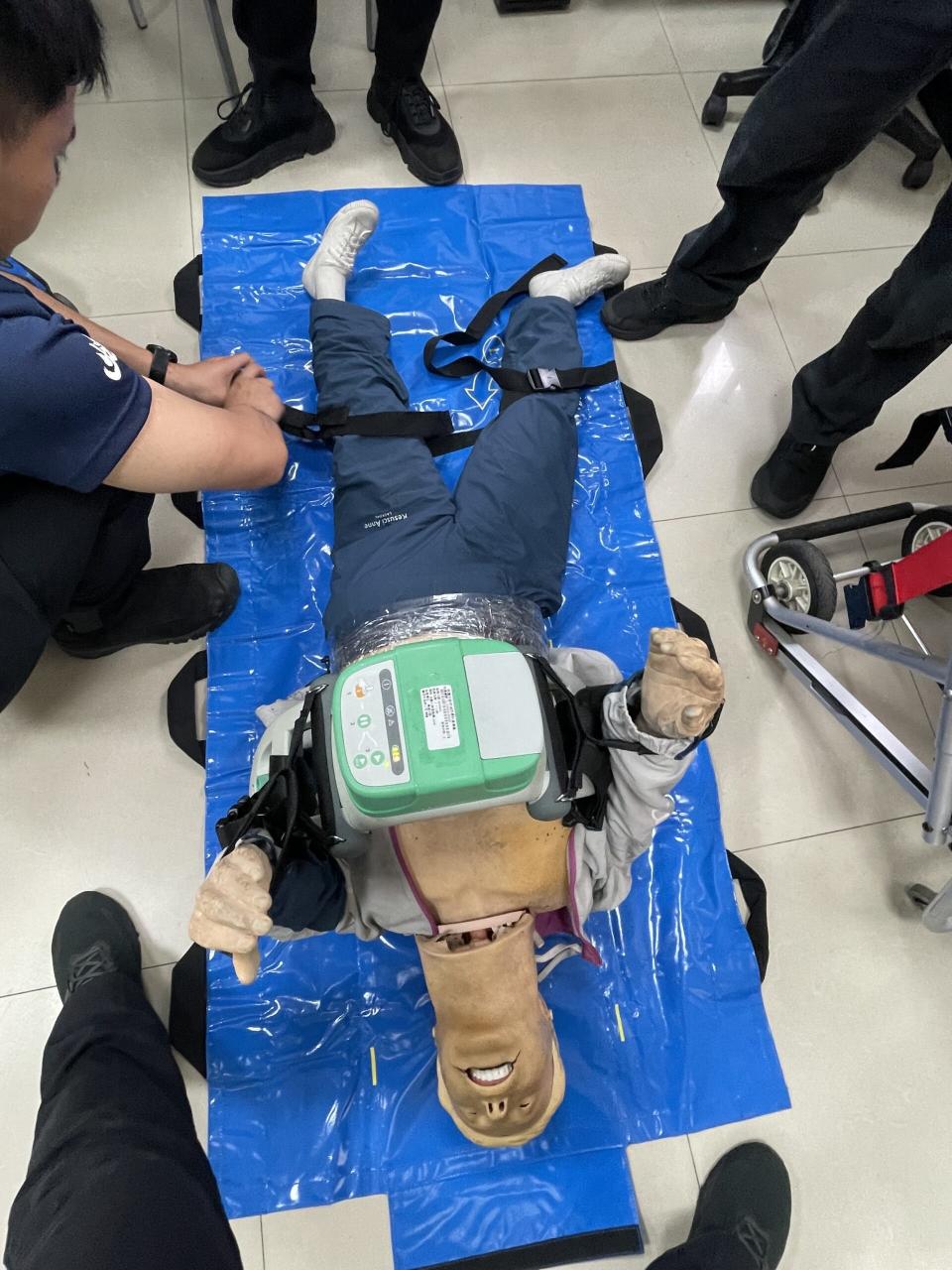 執行CPR的品質對於病患的救活率有直接且重要的關聯性。圖：消防局提供