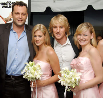 Vince Vaughn and Owen Wilson with bridesmaids at the New York premiere of New Line Cinema's Wedding Crashers