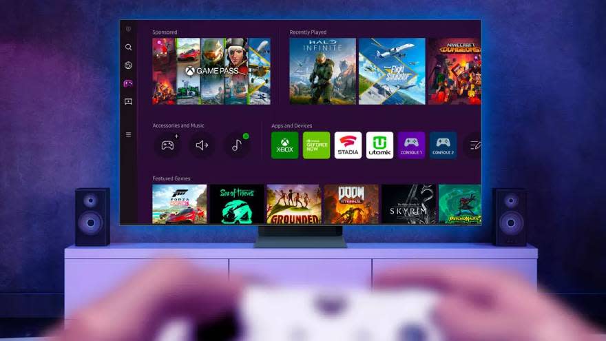 Los televisores Samsung Gaming TV hasta el momento son los únicos que incluyen la app Xbox Game Pass para jugar a la galería de títulos que la Xbox posee en la nube con solo contar con un joystick bluetooth