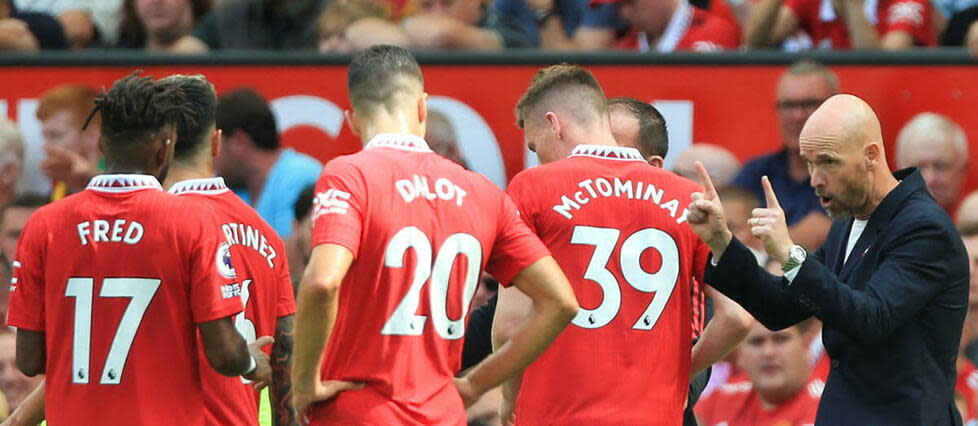 Depuis l'arrivée d'Erik ten Hag sur le banc de Manchester United, le club a perdu ses deux premiers matchs de Premiere league.  - Credit:LINDSEY PARNABY / AFP