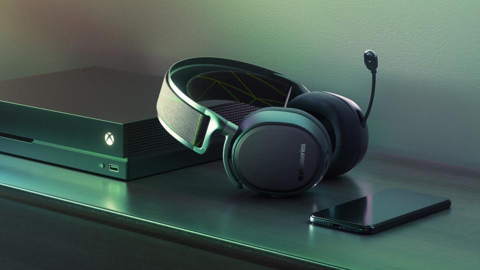 Xbox One owners haven't had many choices when it comes to wireless headphones