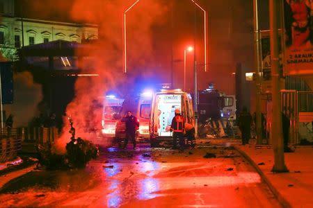 Police arrive at the site of an explosion in central Istanbul, Turkey, December 10, 2016. REUTERS/Murad Sezer