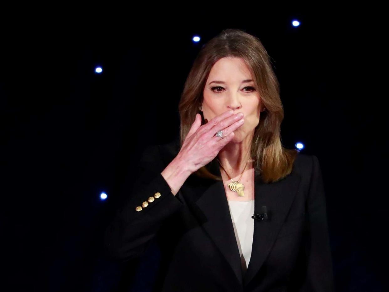 Candidate author Marianne Williamson blows a kiss before the first night of the second 2020 Democratic debate: Reuters