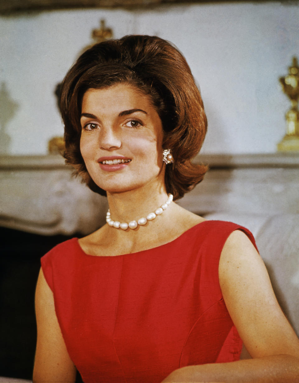 celeb hairdos jackie kennedy