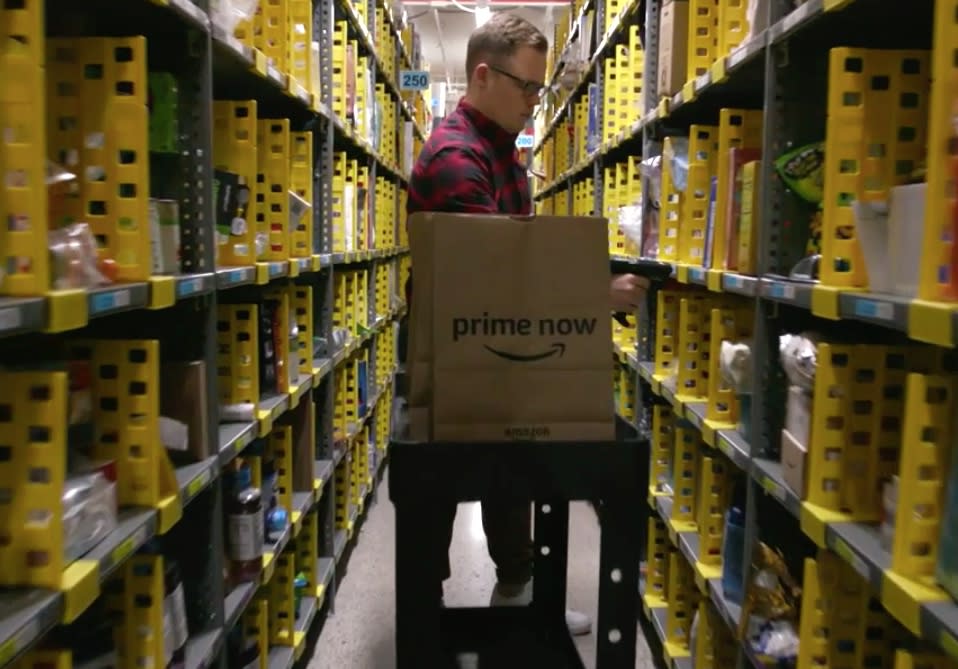 Amazon’s Prime Now service can deliver your last minute Christmas gifts on Christmas day as long as you order by 9 p.m. on Christmas Eve.