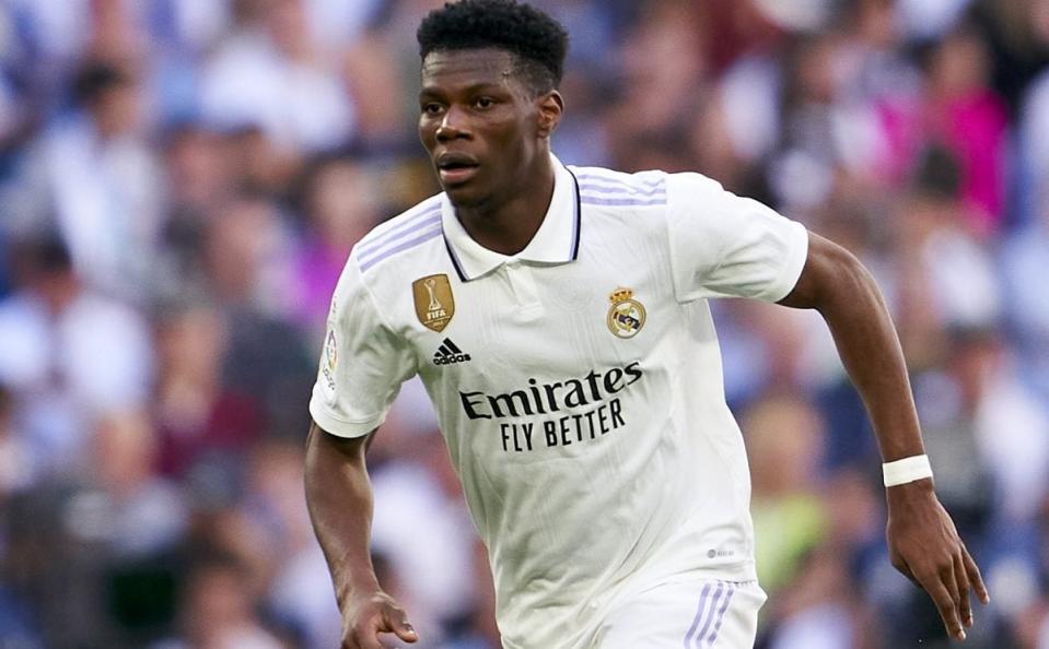 Aurelien Tchouameni jugando en el Real Madrid - El Liverpool hace bien en no fichar a Jude Bellingham; surgirán otros objetivos - Quality Sport Images/Mateo Villalba