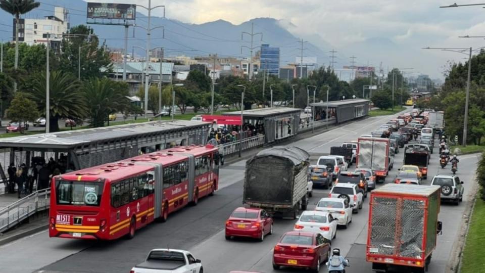 Ampliación de la Autopista Norte en Bogotá enfrenta un posible retraso de seis meses a un año. Foto: Alcaldía de Bogotá