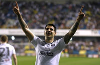 Soccer Football - Championship - Millwall v Fulham - The Den, London, Britain - April 20, 2018 Fulham's Aleksandar Mitrovic celebrates scoring their third goal Action Images/Matthew Childs