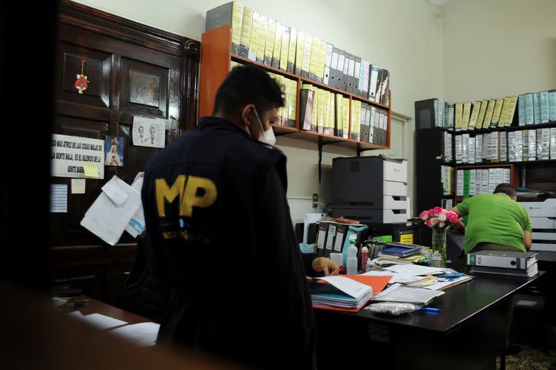 Raid of the building of the Supreme Electoral Tribunal (TSE), in Guatemala City