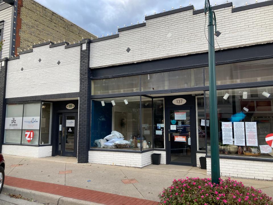 The downtown storefronts of 135 and 137 E. Main Ave., Zeeland, are pictured on Monday, Nov. 1, 2021. The Zeeland City Council signed off on an agreement to buy the buildings Monday.