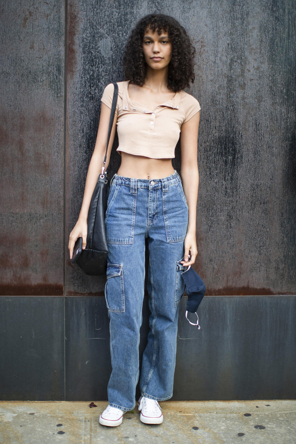 STYLECASTER | Minimalist Outfits