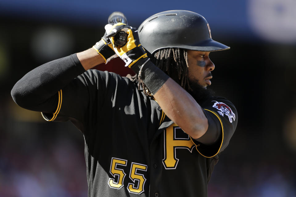 Pittsburgh Pirates’ Josh Bell bats during a baseball game against the Washington Nationals, Sunday, Oct. 1, 2017, in Washington. (AP Photo/Mark Tenally)