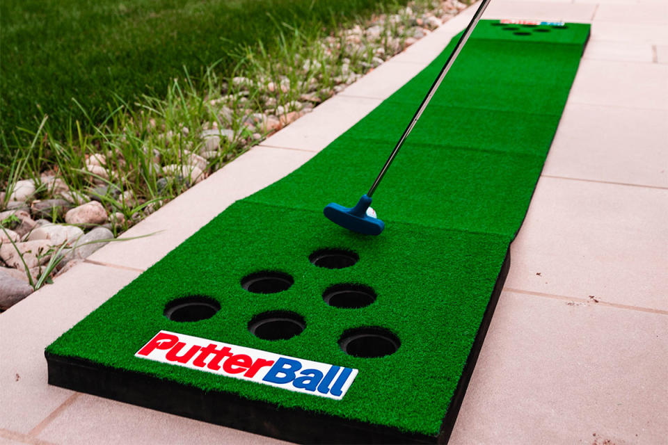 Beat Amazon’s Price on This Golf + Beerpong Game You Can Play Anywhere_1