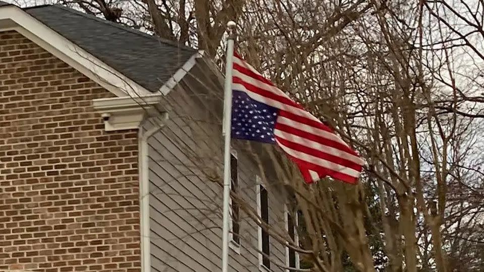Photo obtained by The New York Times shows an inverted flag at Alito's residence on January 17, 2021, three days before Biden's inauguration.  - From the New York Times