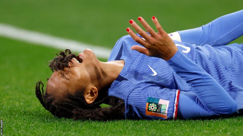 Wendie Renard injured