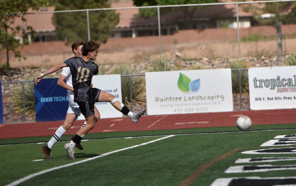 Gage Lewis had a scoring chance late against Mountain Crest but was turned away by Jackson Oakey. Lewis would get one final chance as time expired, and didn't miss it.