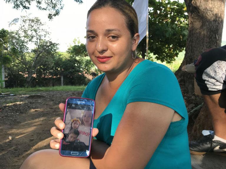 Caravan migrants: Single mother explains why she left her two children behind to journey to the US