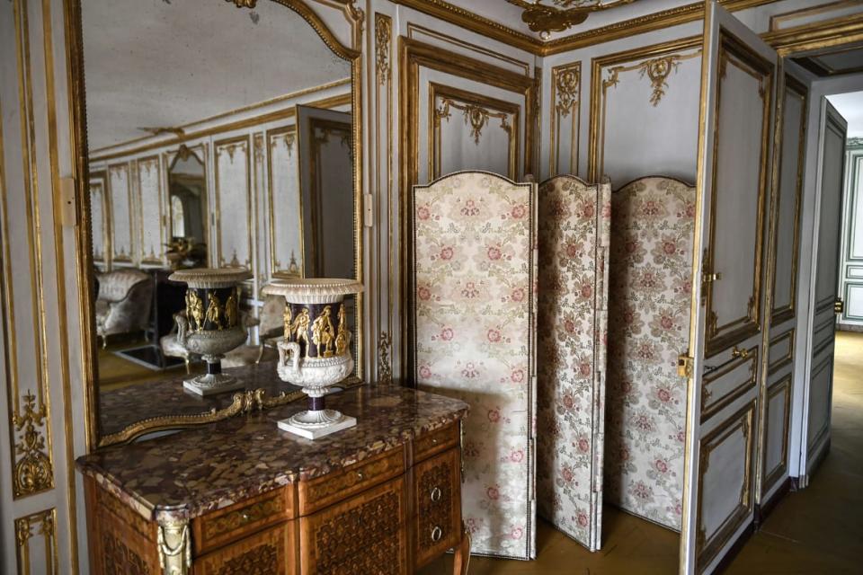 <div class="inline-image__caption"><p>The renovated apartment of Madame du Barry in Versailles.</p></div> <div class="inline-image__credit">Stephane De Sakutin/AFP via Getty Images</div>