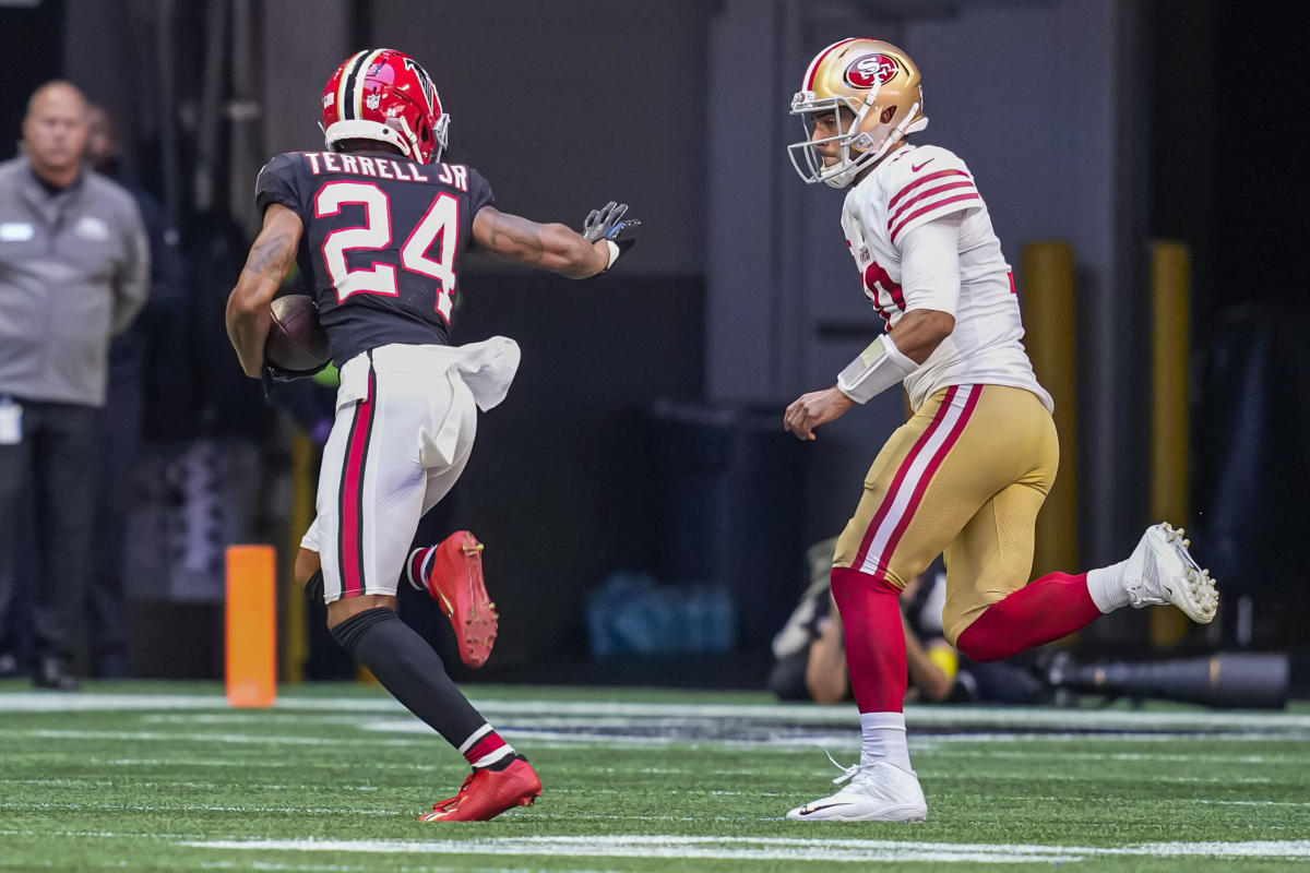 49ers Offense Gets Exposed in 28-14 Loss to the Falcons - Sports  Illustrated San Francisco 49ers News, Analysis and More