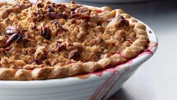 <p><a href="https://parade.com/26657/michelestuart/apple-cranberry-crumb-pie/" rel="nofollow noopener" target="_blank" data-ylk="slk:Gourmet;elm:context_link;itc:0;sec:content-canvas" class="link ">Gourmet</a></p>