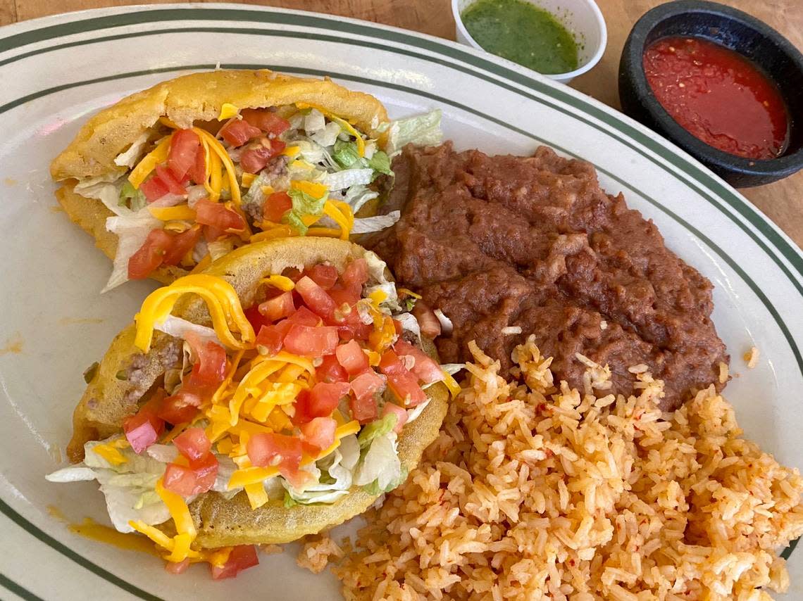 Puffy tacos are on the menu at The Original Mexican Eats Cafe in Fort Worth. Bud Kennedy/bud@star-telegram.com